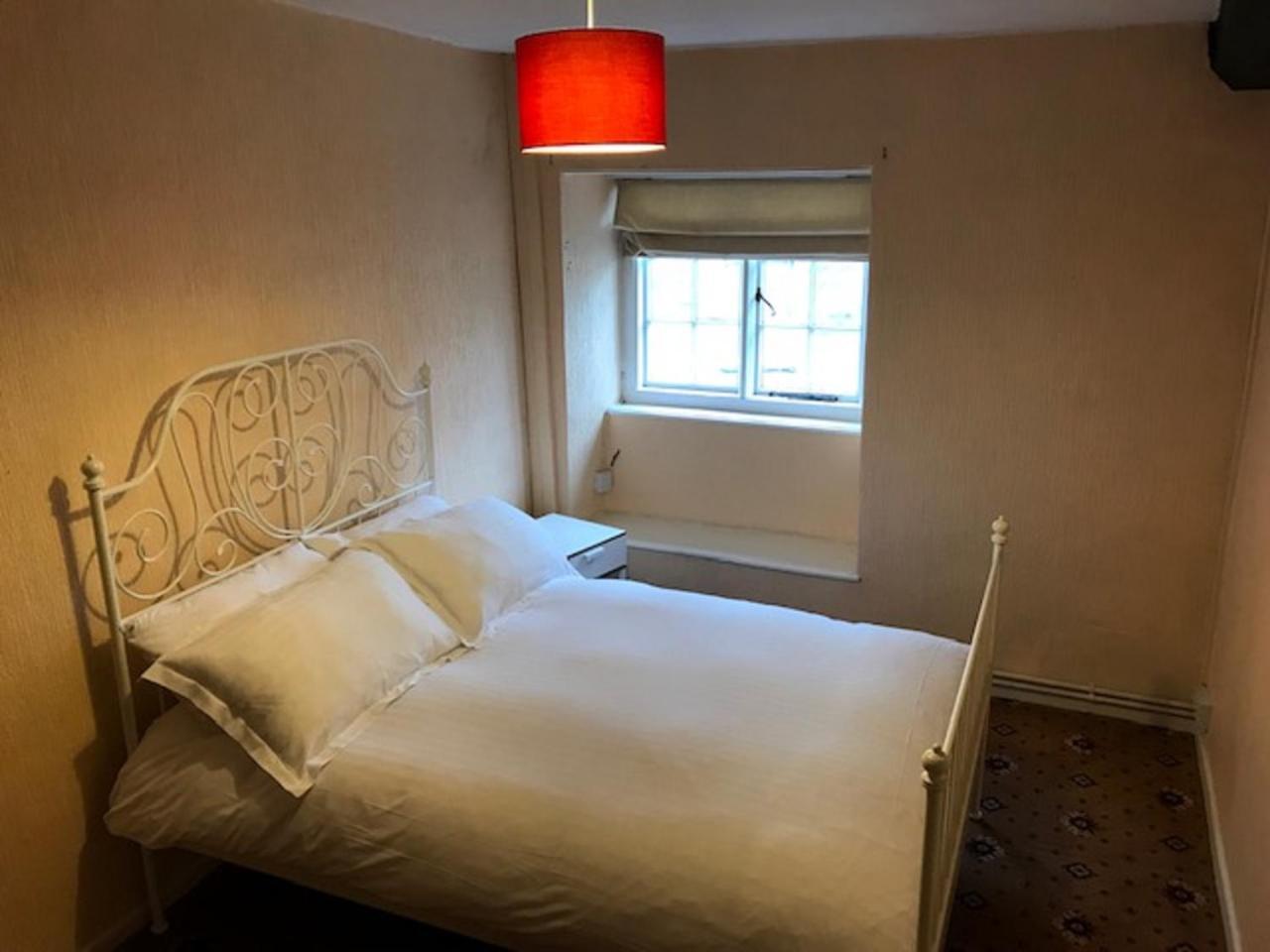 The Britannia Inn Шернборн Экстерьер фото