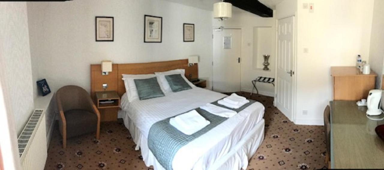 The Britannia Inn Шернборн Экстерьер фото