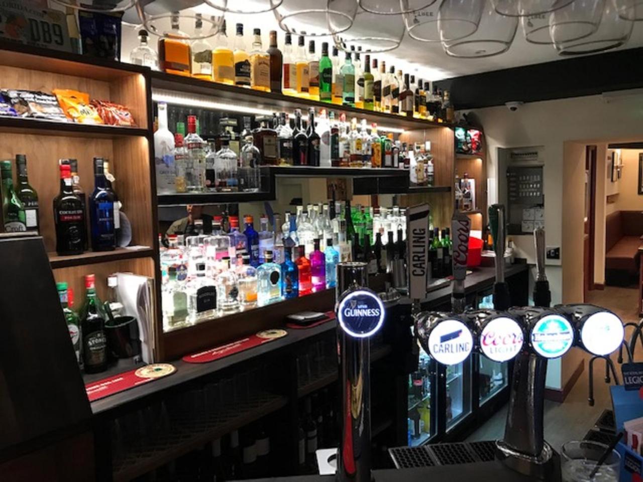 The Britannia Inn Шернборн Экстерьер фото