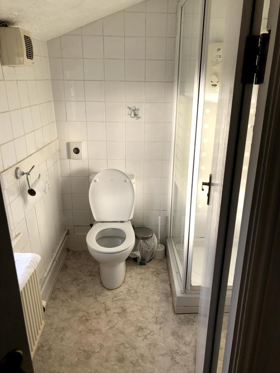 The Britannia Inn Шернборн Экстерьер фото