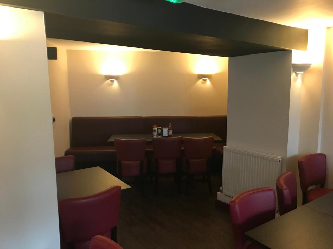 The Britannia Inn Шернборн Экстерьер фото